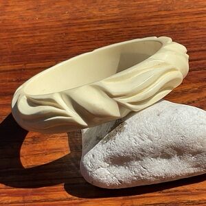 Vintage Art Deco French Bakelite Bangle Bracelet Carved Buttercream